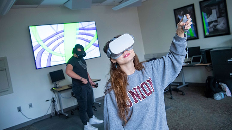 The Imagine Lab is stocked with an extensive collection of virtual reality tools.