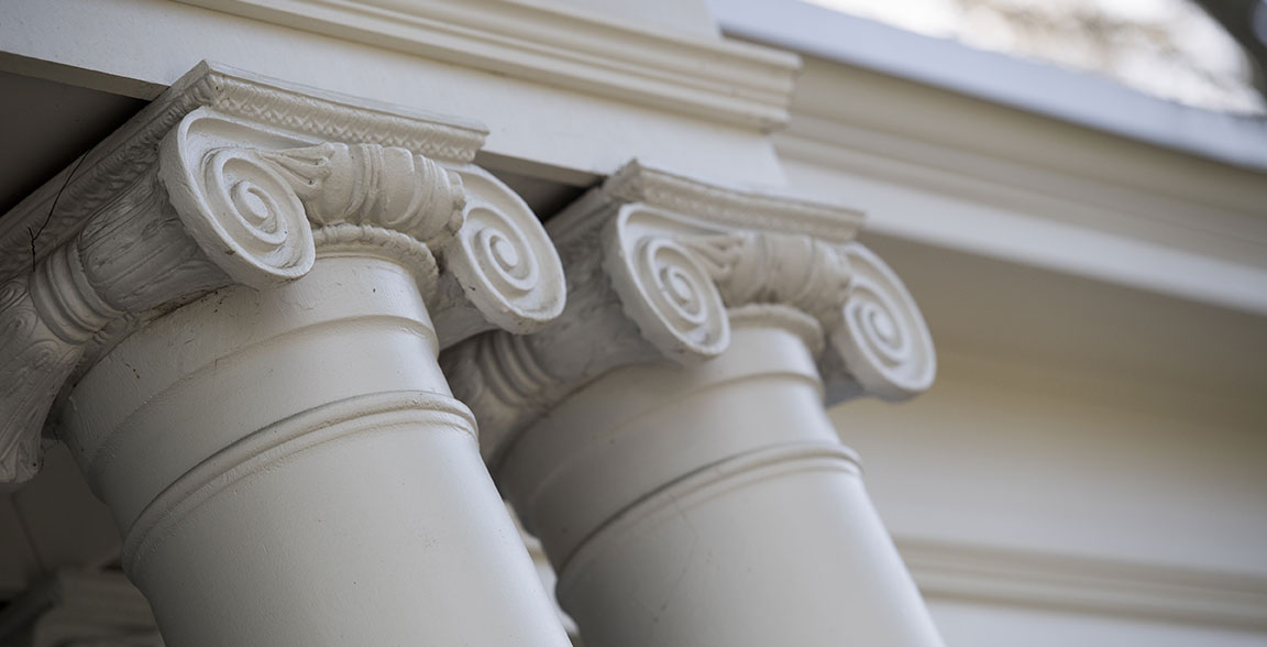 Close up of Memorial Chapel columns Thumbnail
