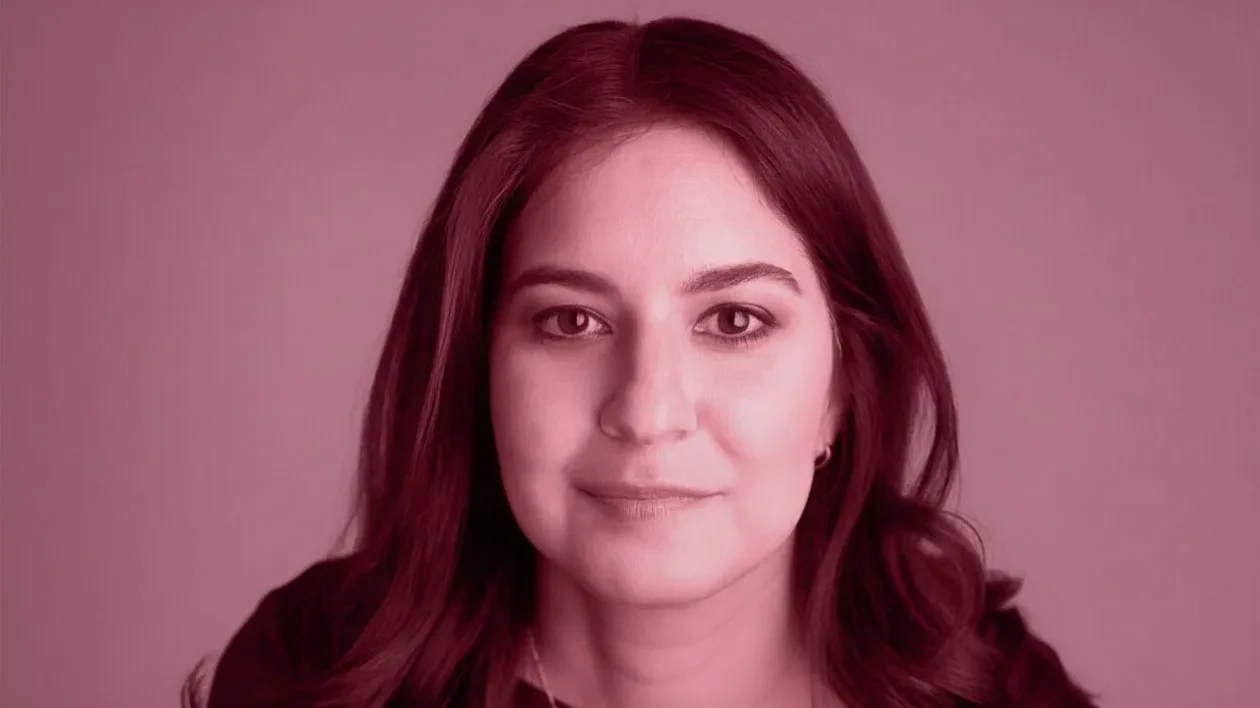 Joanna Stern headshot