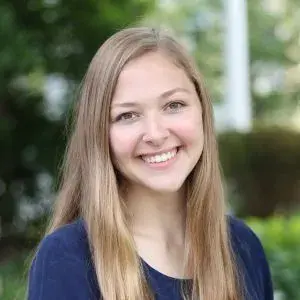 Outdoor profile photo of Julianna Sweet