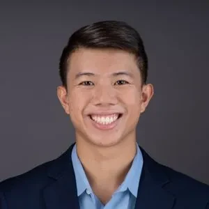 Headshot of Winston Lee '27