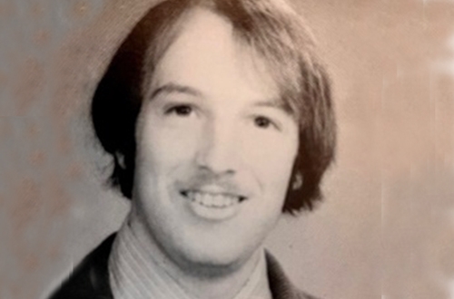 Senior Photo of Larry Levitz '76 in Union Yearbook