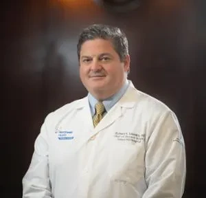  Dr. Richard Lazzaro ’84