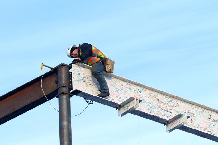 Final Beam of Science and Engineering Complex goes into place