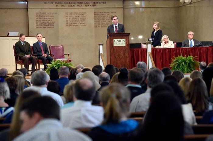 President Stephen C. Ainlay addresses prize winners in Memorial Chapel.