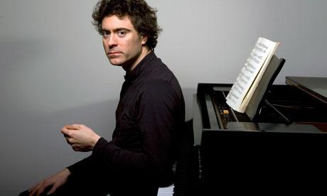 Paul Lewis