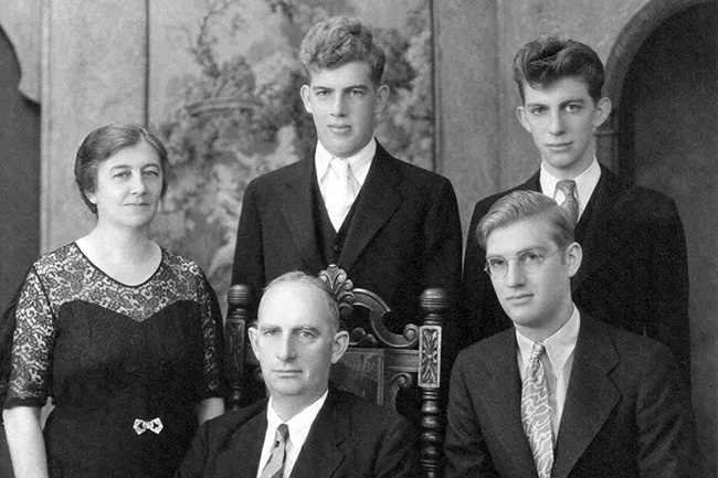 Herman and Anna Kluge with their three sons: Herman '36, August '40 and Frederick.