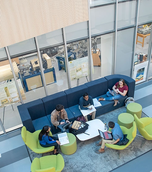 THE STRIKING AINLAY HALL IS A KEY FEATURE OF THE INTEGRATED SCIENCE AND ENGINEERING COMPLEX.