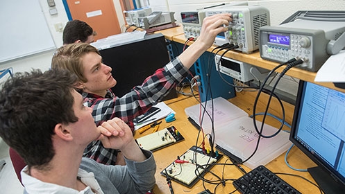 An electrical engineering class