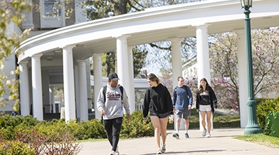 Union campus students walking