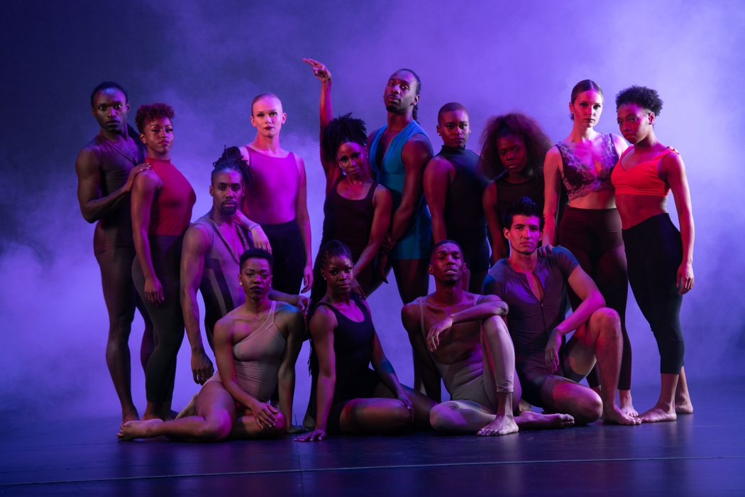 A photo of all the dancers in the troupe.