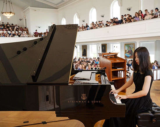 Student pianist new