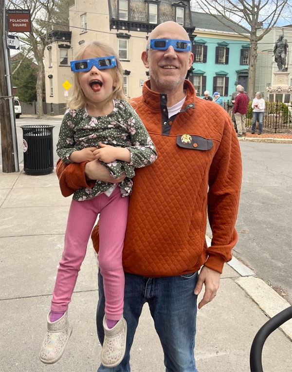 Ken Aslakson and his daughter, Poppy