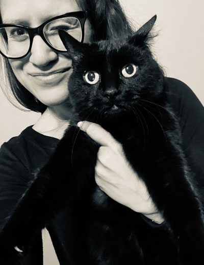 Jess Wenger '10 with Magic