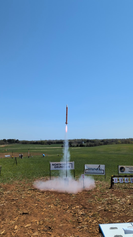 Last fall, members of Union’s Rocket Club gathered to begin work on building a rocket from scratch. Working primarily in the 3D print lab and the make lab, students needed to construct a rocket that could reach a maximum altitude between 700 and 1,200 feet, descend on a parachute at no more than 15 feet per second and use a built-in camera to record the rocket descent. They also needed to use an electronic payload to stream and graph velocity, rotation rate, acceleration, altitude, pressure and temperature 