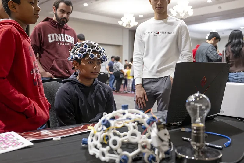 The Electric City Maker Faire returns to Union’s campus Sunday, Oct. 4, from 11 a.m. to 4 p.m. at College Park Hall. The event is free and open to the public. Making encourages inventors, designers and tinkerers to use higher-order reasoning and problem-solving skills for individual and collaborative project-based learning. This is typically done in shared spaces such as Union's Maker Web using technologies such as 3D printers, laser cutters and desktop machine tools.