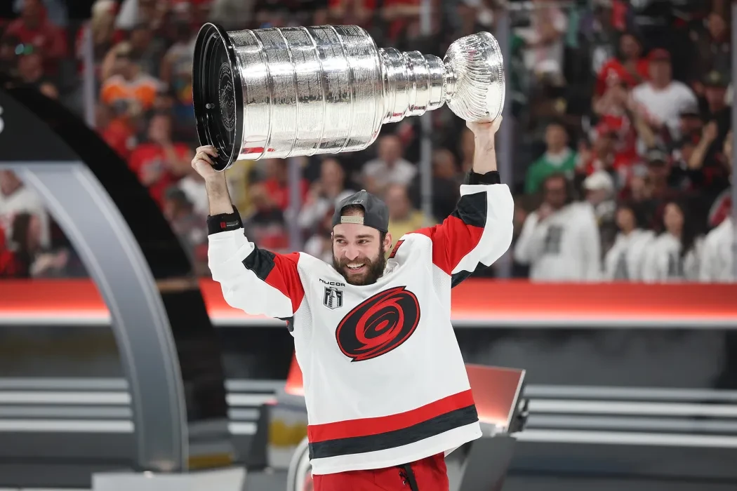 Nearly three months after winning the Stanley Cup, former Union men's hockey star Shayne Gostisbehere ‘15 will collect some more hardware: the Eliphalet Nott Medal. President Elizabeth Kiss will present Gostisbehere with the medal at Convocation, 4 p.m. Tuesday, Sept. 8, in Memorial Chapel. Established in 1995, the medal is awarded to alumni who have achieved outstanding success in their professional fields. The medal is named for Eliphalet Nott, president of Union from 1804 to 1866, the longest tenure of a