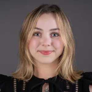 Ella Carter