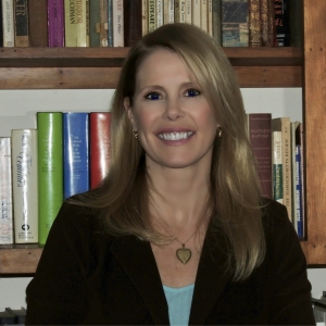 Photo of Professor Jillmarie Murphy