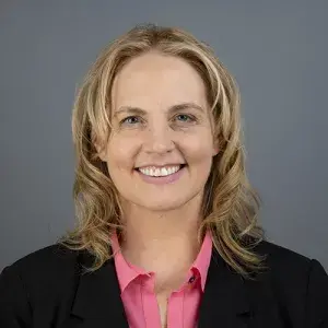 Erika Nelson Mukherjee headshot