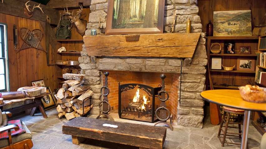 ARL Facilities 2 Indoor lodge fireplace