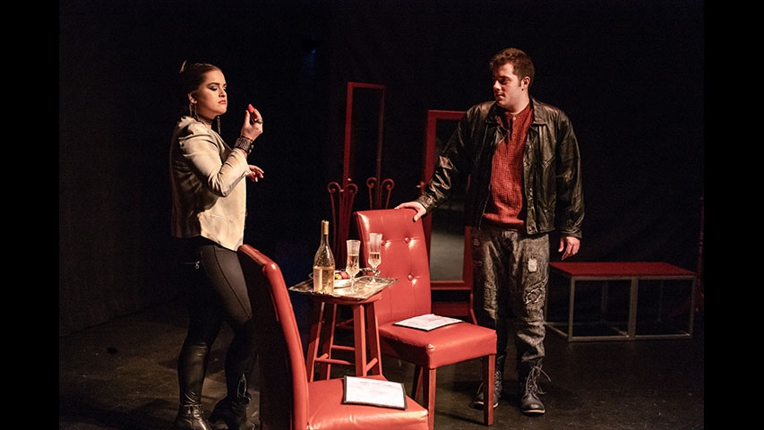 American La Ronde Slide 4