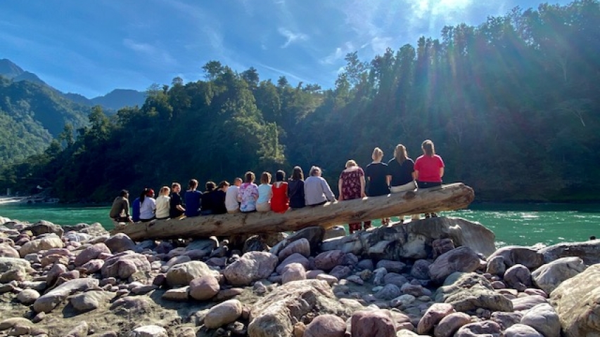 Students on the India mini-term 