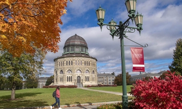Photo of Nott memorial in the fall