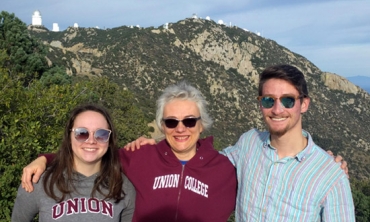 Becky Koopmann and students at Kitt Peak. 