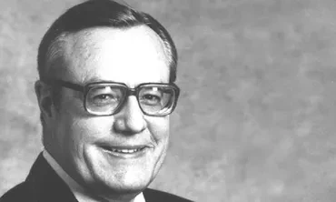 Robert G. Huntington '56