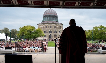 President David R. Harris speaks at Union's Convocation Sunday afternoon on Hull (Library Plaza)