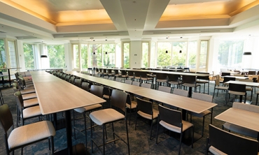 A view of the renovated Reamer dining facilities.