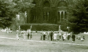 Students and faculty extras involved in filming campus scenes