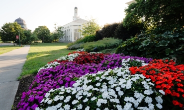 Flowers in front of Grant Hall at Union College.