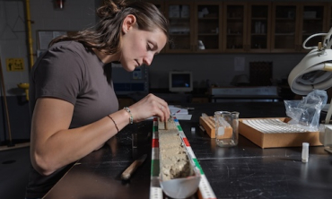 The first Steinmetz Symposium in April 1991 was a modest effort to showcase undergraduate research featuring presentations from 130 students over the course of an afternoon. When the 36th anniversary of the symposium arrives Friday, May 8, the number of students involved will have swelled to beyond 500 – including 190 oral presentations and 118 poster presentations. More than 200 students are involved in dance performances, two musical concerts and an art exhibit. The symposium is no longer squeezed into a 