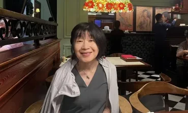 Junko Ueno, professor of Japanese, grew up in Fukuoka, one of the prefectures of Kyushu Island, Japan. She loved learning English as a child, and a part-time job teaching English during her college days inspired her to study abroad after graduation.  While working on her M.A. in TESOL (teaching English to speakers of other languages) and applied linguistics at Indiana University, Bloomington, Ueno started teaching Japanese as well. She found tremendous joy in teaching and relearning her native language and 